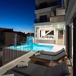 Beautiful In Holiday home